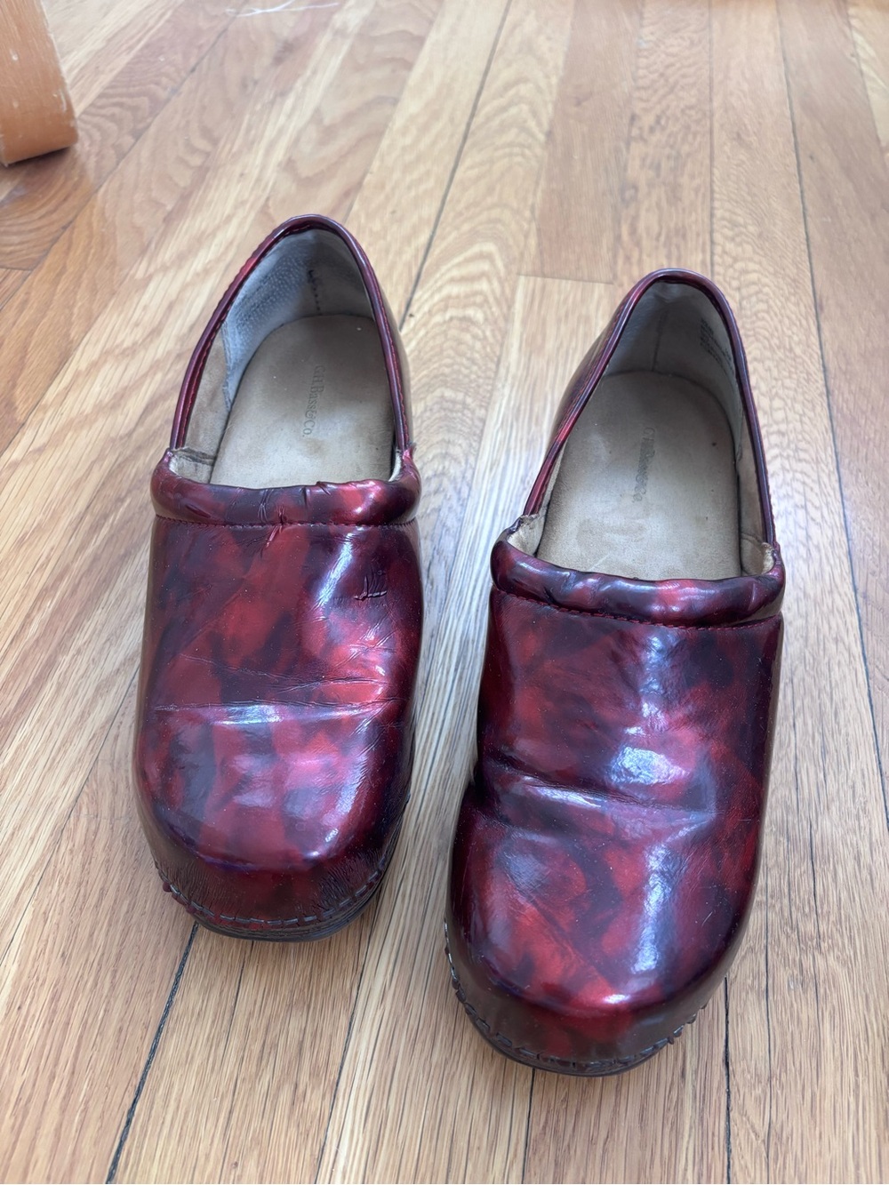 G.H. Bass Melinda Clogs | Women’s 10M | Well Worn-In